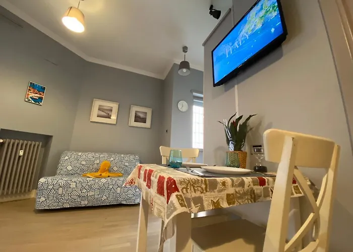 Family Flat Near Vatican Apartment *